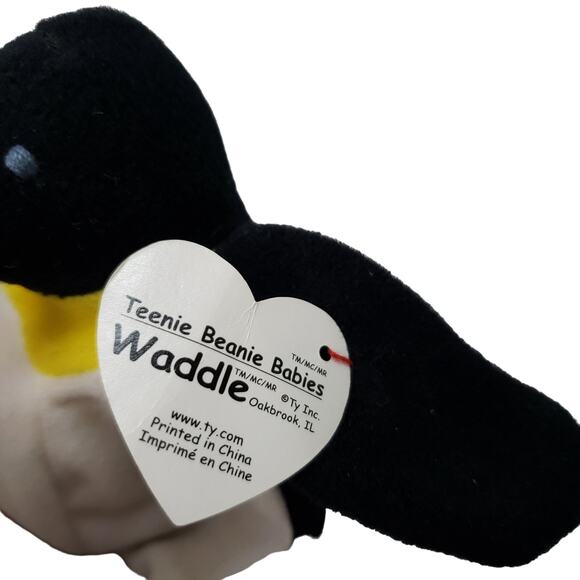 Vintage 1993 TY Teenie Beanie Babies "Waddle" The Penguin Retired 5" Plush Toy - Picture 3 of 8